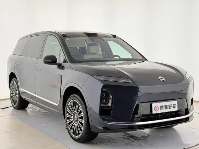 Nio ES8 — Фото автомобиля 3
