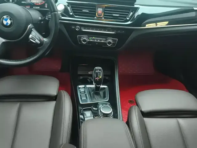 BMW 1 Series — Фото автомобиля 16