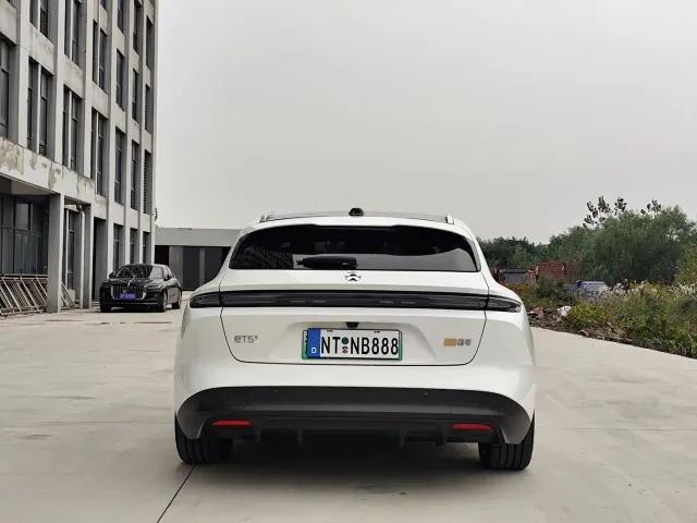Nio ET5 Touring — Фото автомобиля 8