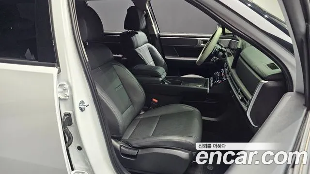 Hyundai Santafe Santa Fe (MX5) Бензин 2.5T 2WD — Фото автомобиля 23