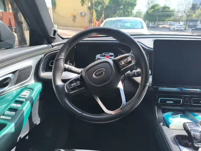 GAC Trumpchi GS8 — Фото автомобиля 6