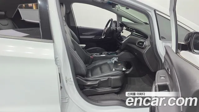 Chevrolet Bolt EV New — Фото автомобиля 16