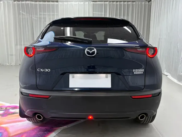 Mazda CX-30 — Фото автомобиля 5