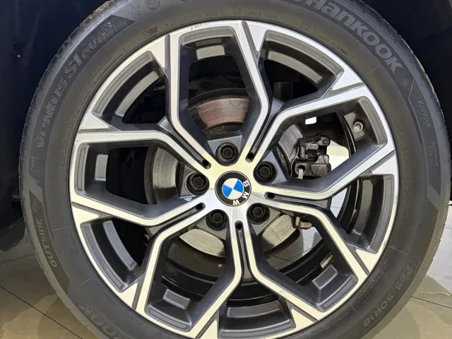 BMW X1 — Фото автомобиля 24