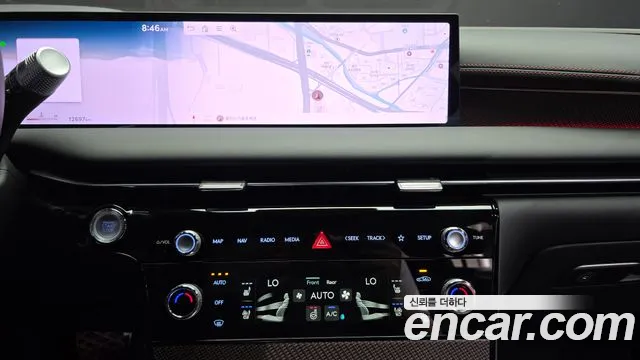 Genesis G80 Бензин 3.5 турбо AWD — Фото автомобиля 14