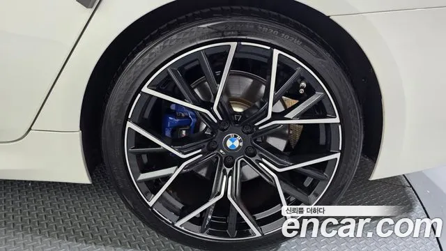 BMW 5 Series G30 — Фото автомобиля 6