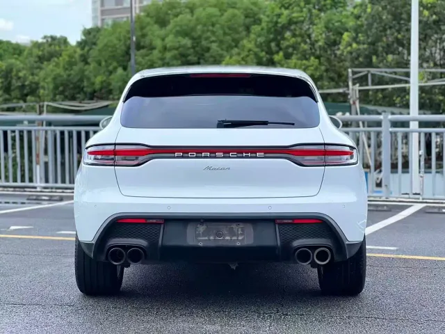 Porsche Macan — Фото автомобиля 6