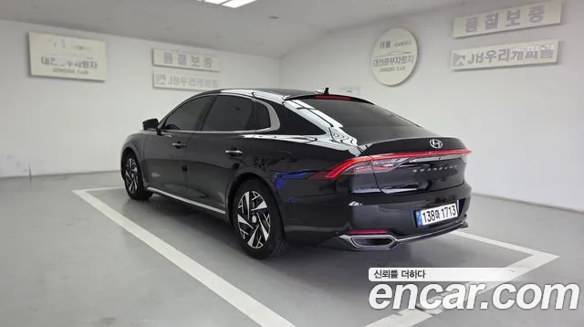 Hyundai Grandeur Grandeur (New) Hybrid — Фото автомобиля 2