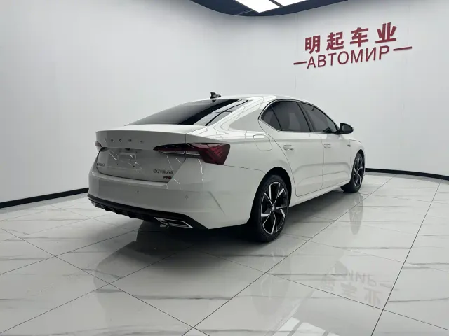 Skoda Octavia — Фото автомобиля 9