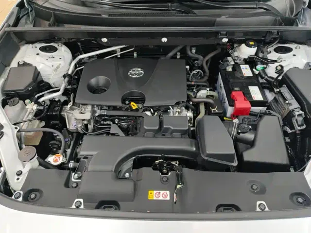 Toyota RAV4 — Фото автомобиля 10