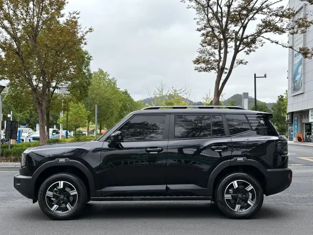 Jetour T1 — Фото автомобиля 3