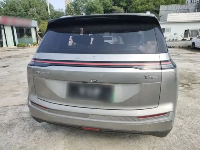 GAC Aion Y — Фото автомобиля 5