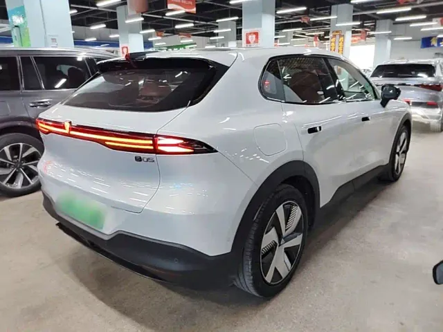 Deepal S05 — Фото автомобиля 6