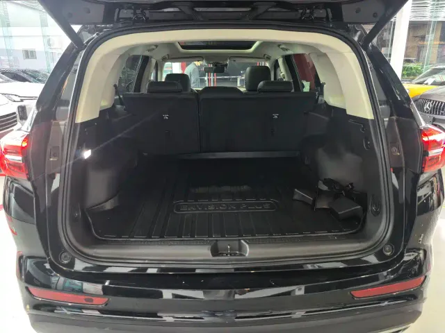 Buick Envision Plus — Фото автомобиля 21