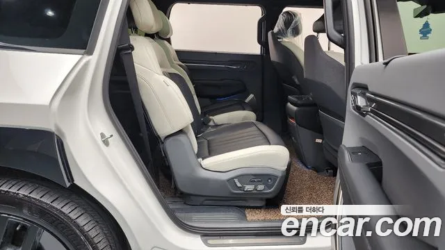 Kia EV9 — Фото автомобиля 17