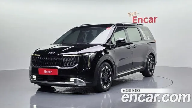 Фотография автомобиля — Kia Carnival Generation 4