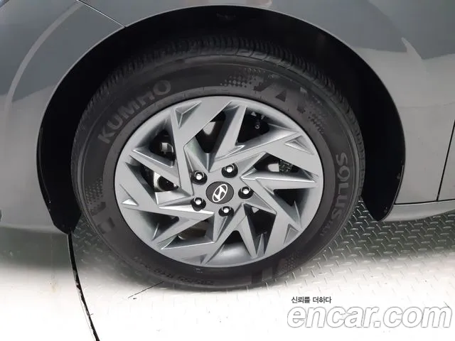 Hyundai AVANTE Новый Avante (CN7) — Фото автомобиля 5