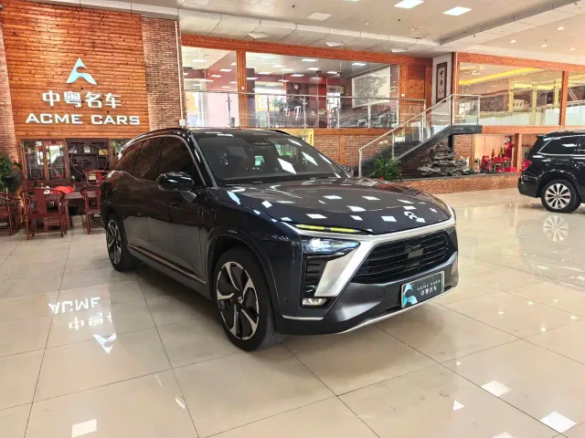 Nio ES8 — Фото автомобиля 3