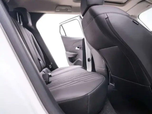 Peugeot 2008 — Фото автомобиля 26