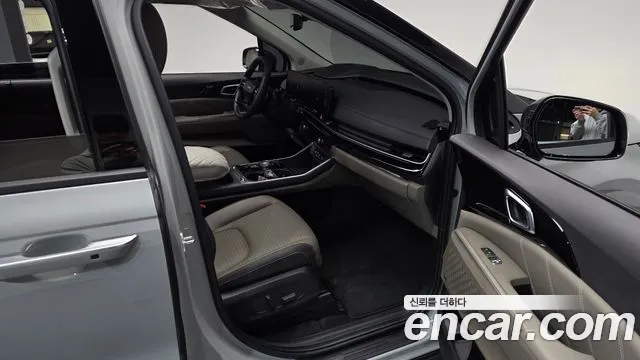 Kia Carnival — Фото автомобиля 17