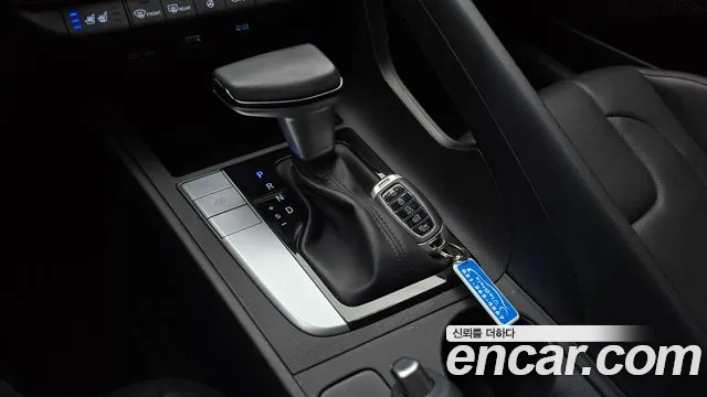 Hyundai AVANTE Avante (CN7) — Фото автомобиля 9