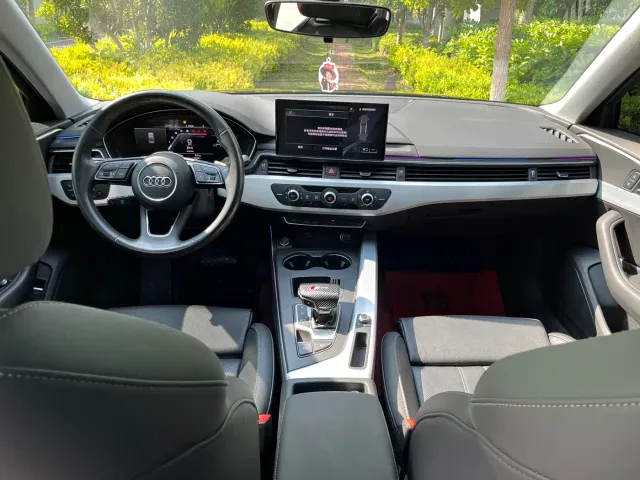 Audi A4L — Фото автомобиля 6