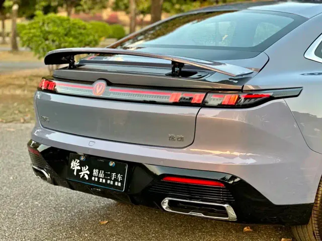 Changan Eado — Фото автомобиля 6