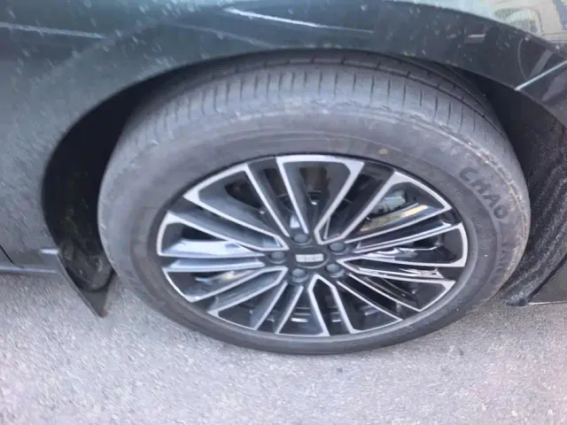 Geely Galaxy Xingyao 8 — Фото автомобиля 6