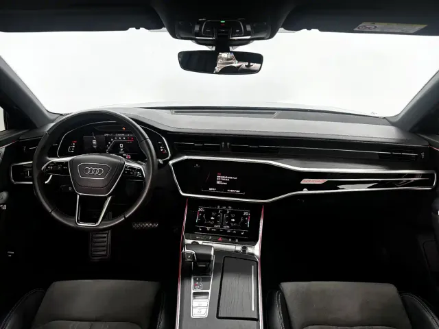 Audi A6L — Фото автомобиля 11