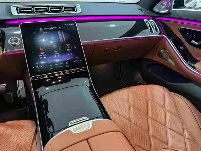 Mercedes-Benz Maybach S-Class — Фото автомобиля 17