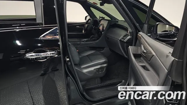 Toyota Alphard — Фото автомобиля 21