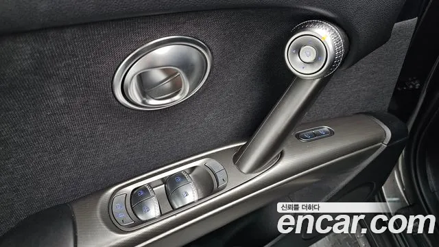 Genesis GV60 — Фото автомобиля 16