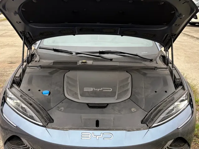 BYD Seal 2022 550km Standard Range RWD Premium — Фото автомобиля 12