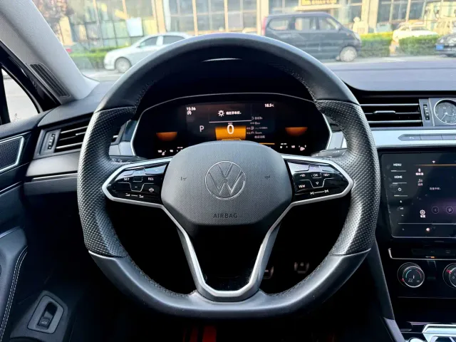 Volkswagen Magotan — Фото автомобиля 12