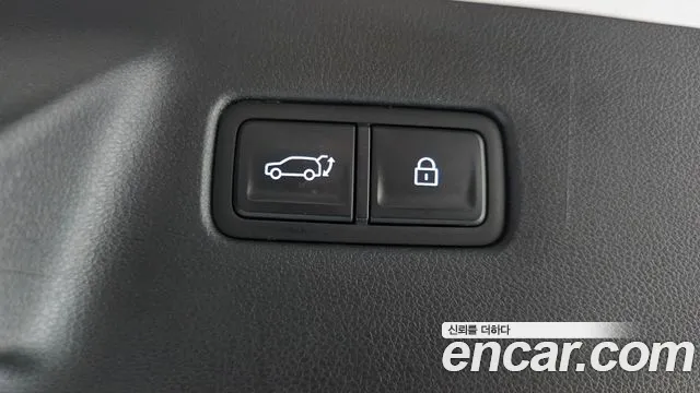 Hyundai Santafe — Фото автомобиля 16