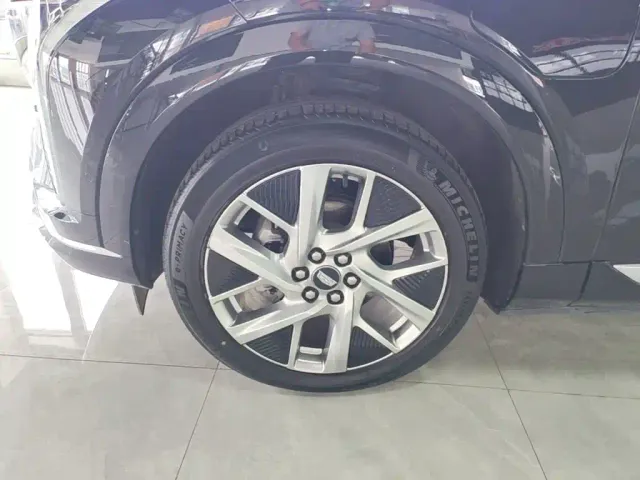 Cadillac Optiq — Фото автомобиля 22