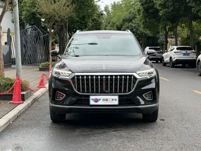 Hongqi HS5 — Фото автомобиля 2