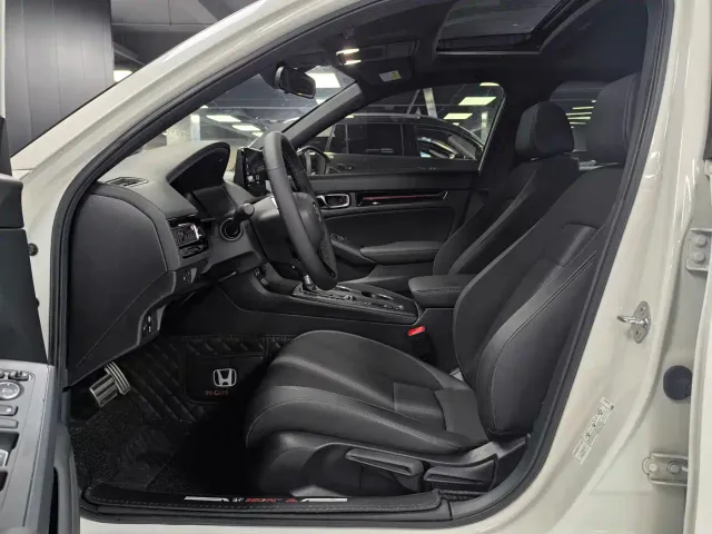 Honda Civic — Фото автомобиля 4