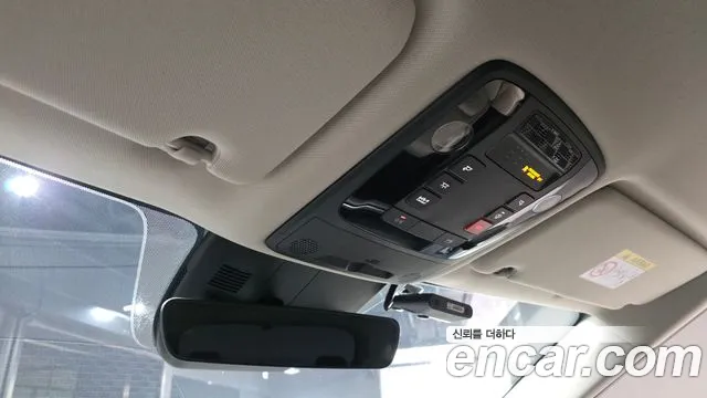 Kia Carnival — Фото автомобиля 27