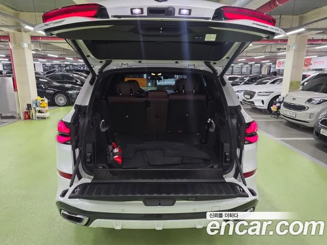 BMW X5 xDrive 40i M Sport — Фото автомобиля 7