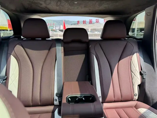 Geely Xingyue L — Фото автомобиля 27