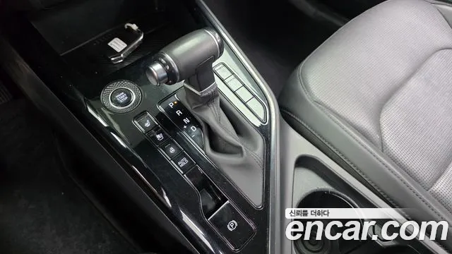 Kia Niro The All New Niro Prestige — Фото автомобиля 8
