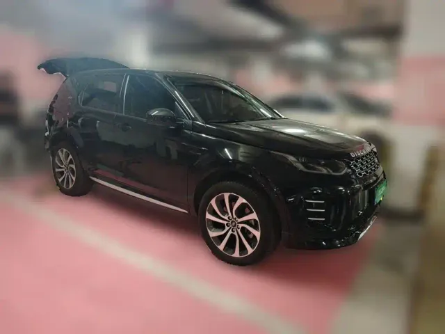 Land Rover Discovery Sport — Фото автомобиля 3