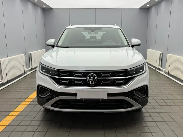 Volkswagen Tayron — Фото автомобиля 2