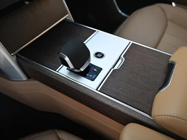 Land Rover Range Rover — Фото автомобиля 12