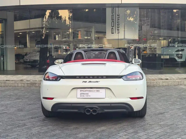 Porsche 718 — Фото автомобиля 20