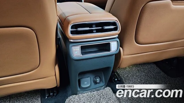 Genesis GV80 — Фото автомобиля 19