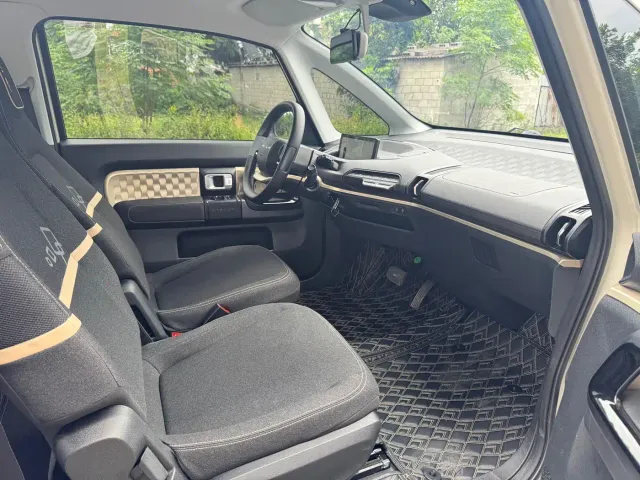 Baojun KiWi EV — Фото автомобиля 8