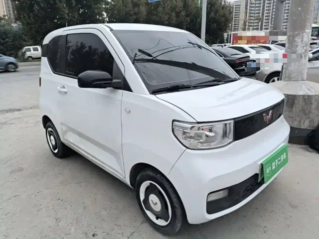 Wuling Hongguang Mini EV — Фото автомобиля 3