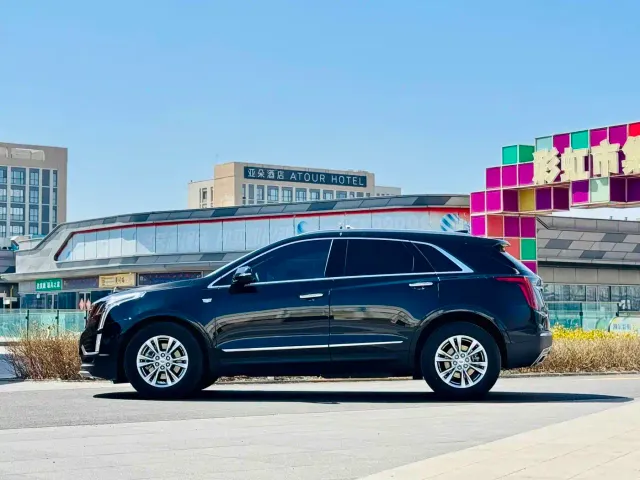 Cadillac XT5 — Фото автомобиля 4